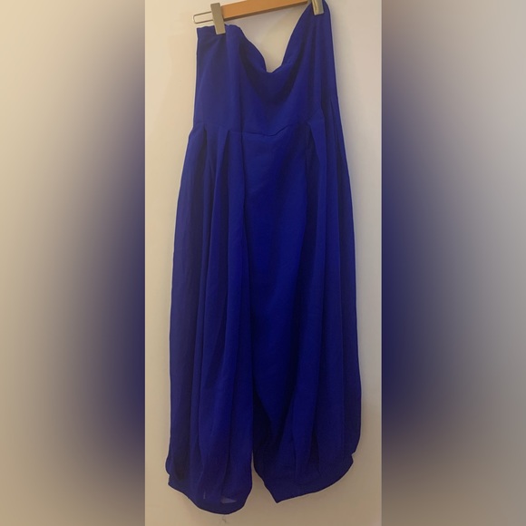 🎉  🌻SALE $20🌻 Indian Suit - Picture 7 of 12